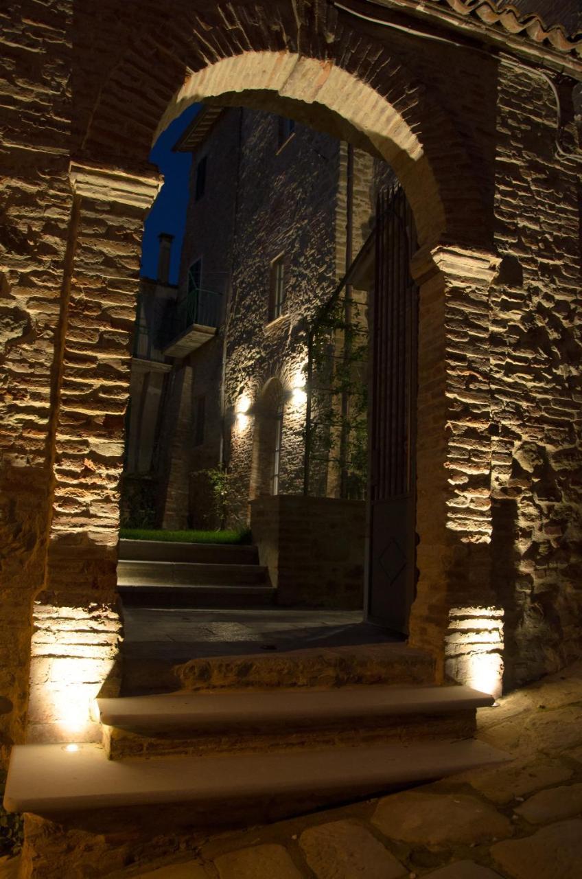 Antico Sipario Boutique Hotel, BW Signature Collection Paciano Bagian luar foto